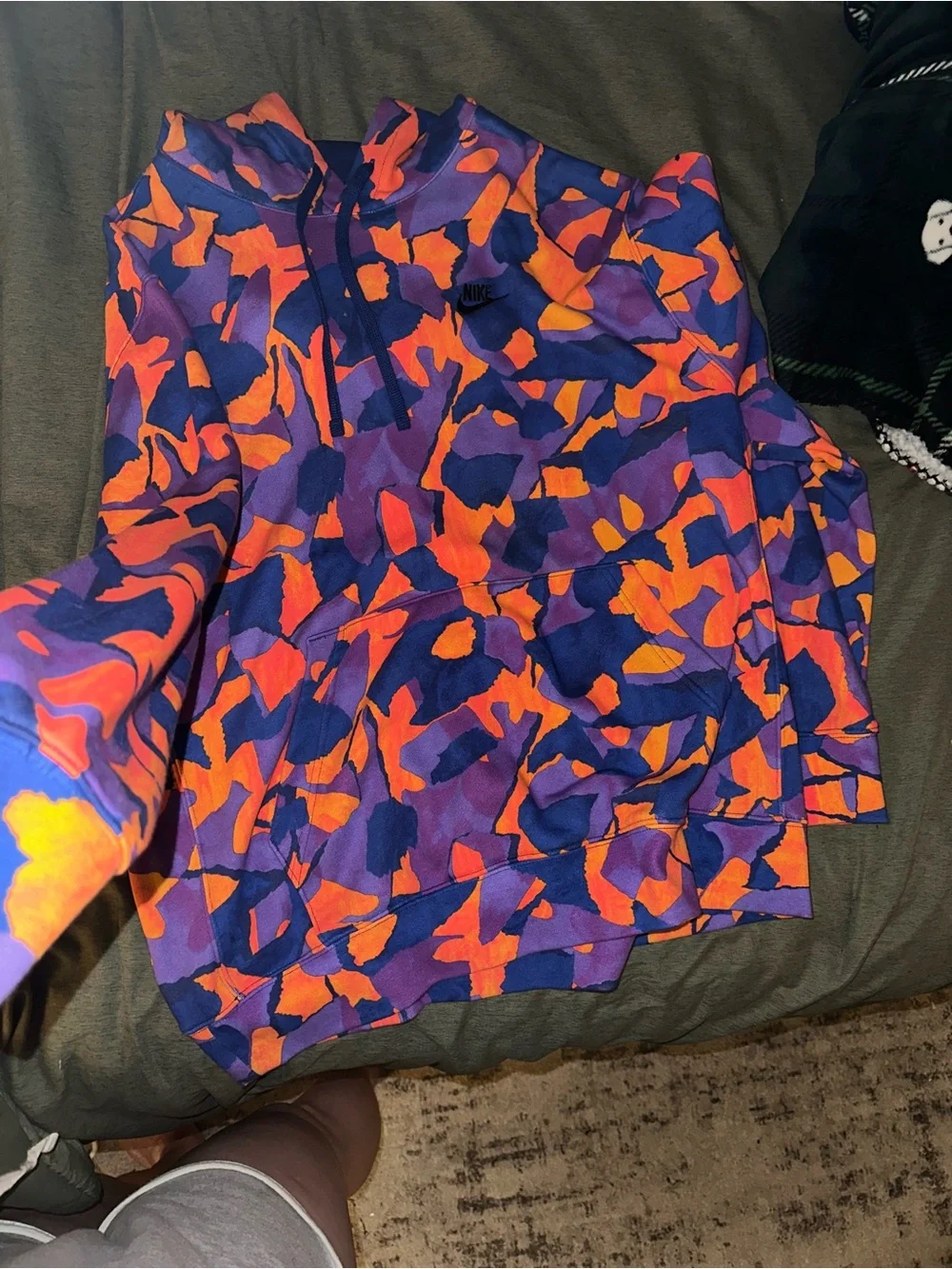 Nike Men’s Purple & Orange Camo Hoodie Sweater